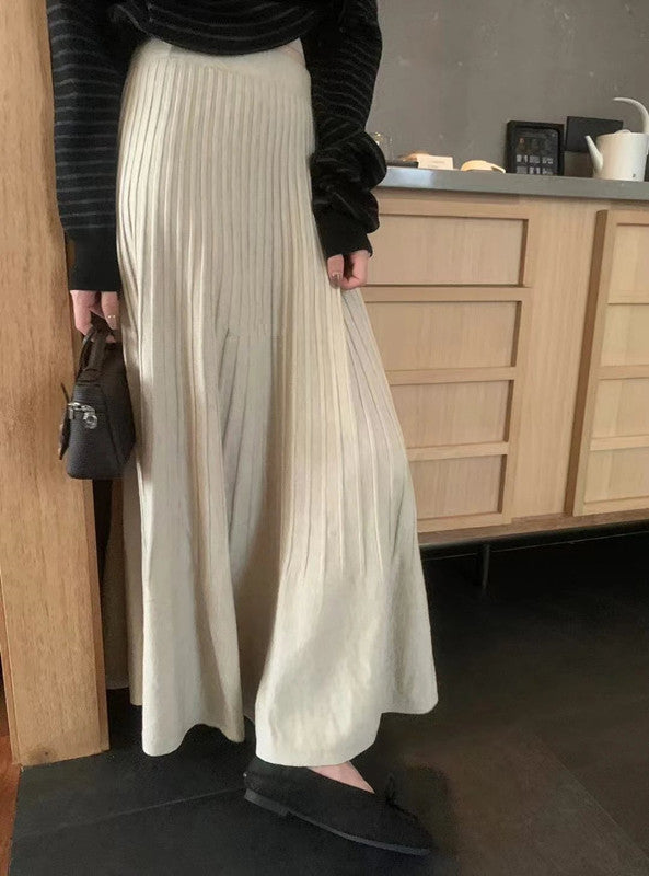 High-Waisted Slimming Knit Umbrella Skirt for Women, 2026 Early Spring New Korean Style Versatile Casual Pleated Woolen Half Skirt Trendy