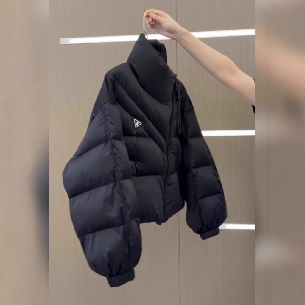High-End and Stylish Black Cotton Jacket 2026 Spring Festival Fashionable Short Style for Petite People, Warm and Thickened Cotton Coat